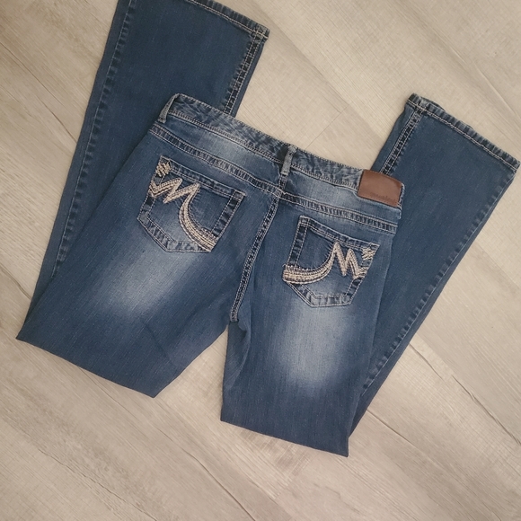 Maurices straight leg Jeans size 7/8 - Picture 2 of 3